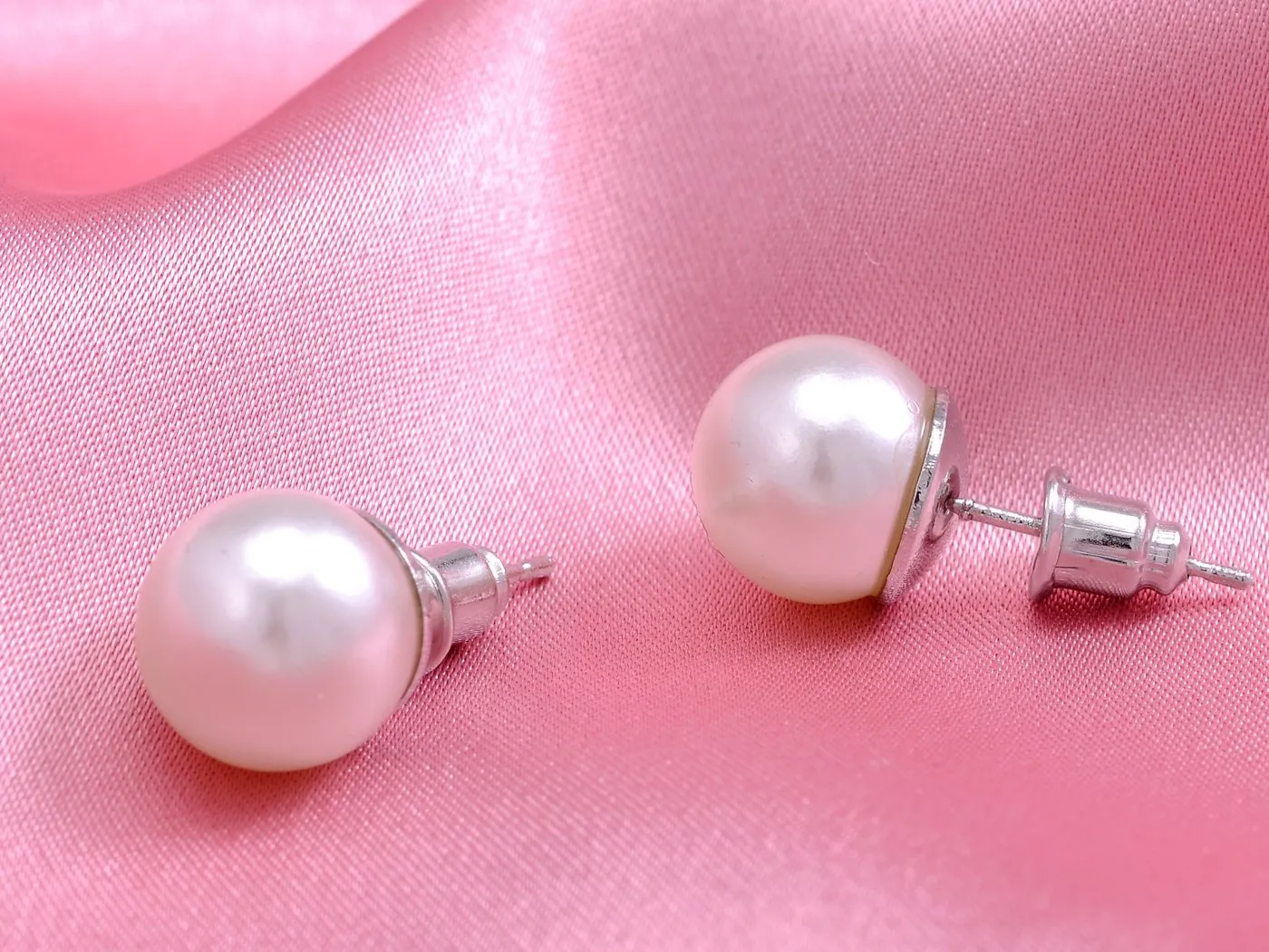 Alilang Faux Pearls Cluster Clear Crystal Rhinestones Earrings Bracelet Necklace Statement Jewelry Set
