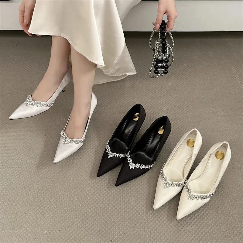 Crystal Pumps Pointed Toe Low-Heeled Shoes