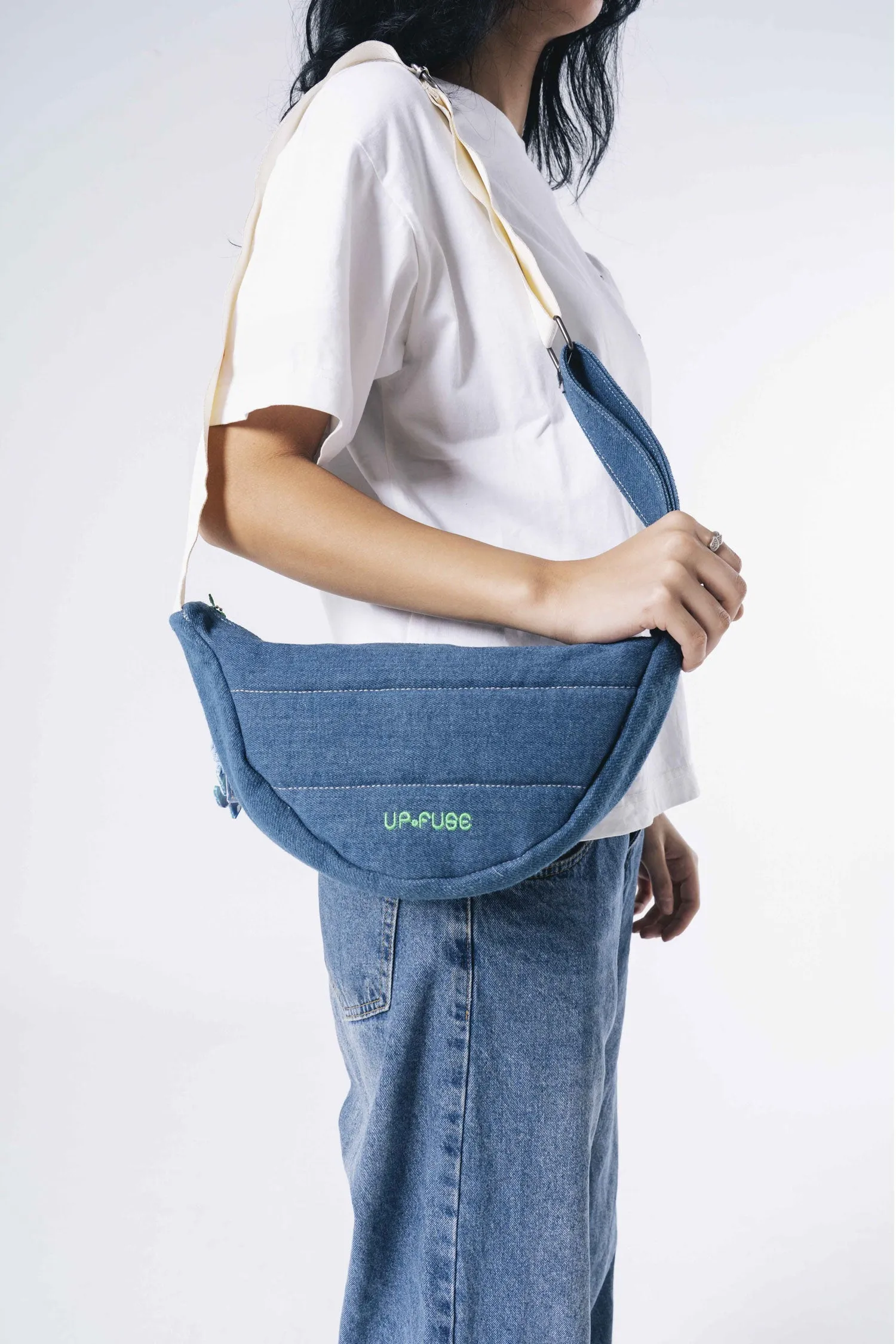 Denim Affair Cross Bag in Blue