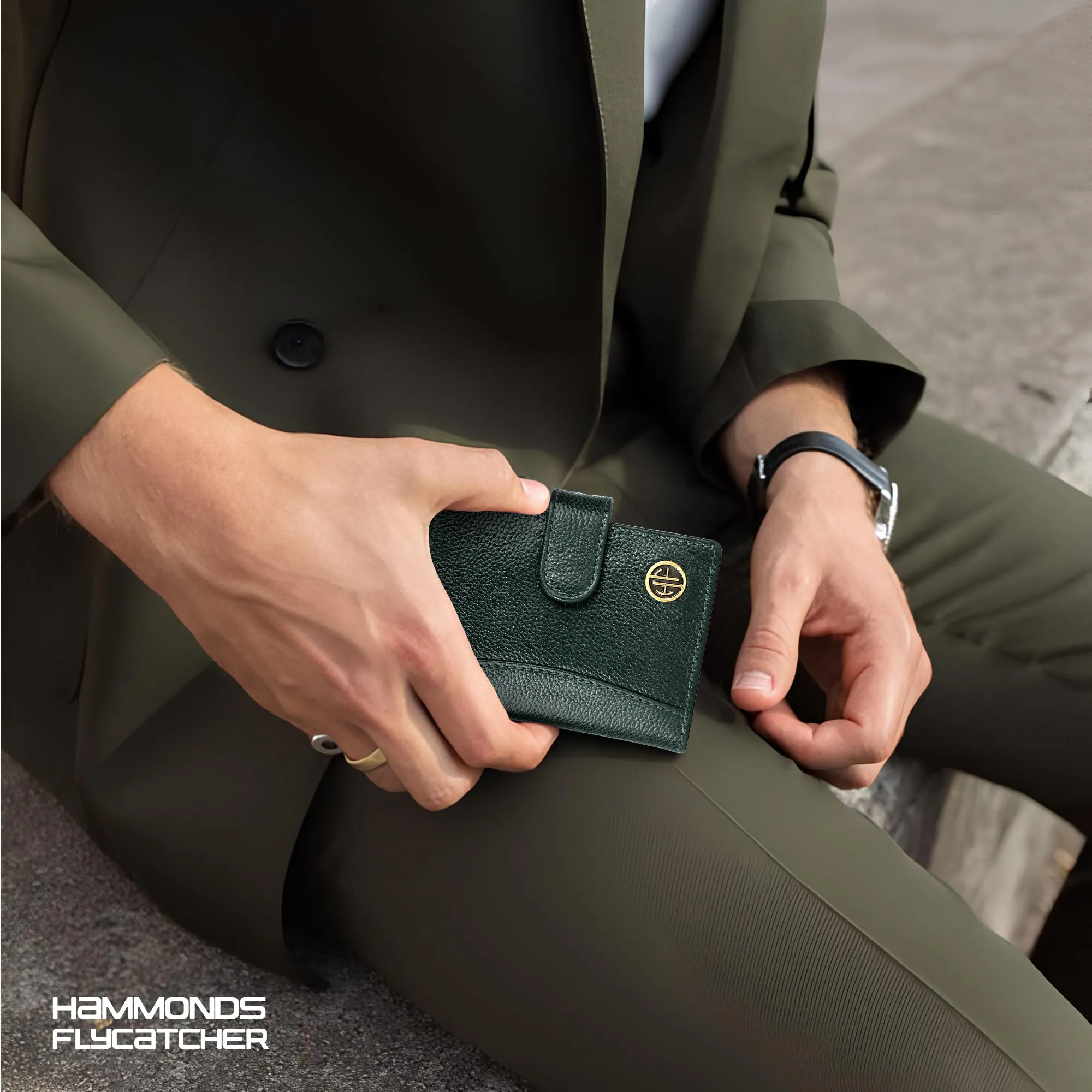 Genuine Leather RFID Protected Card Holder Wallet for Men and Women