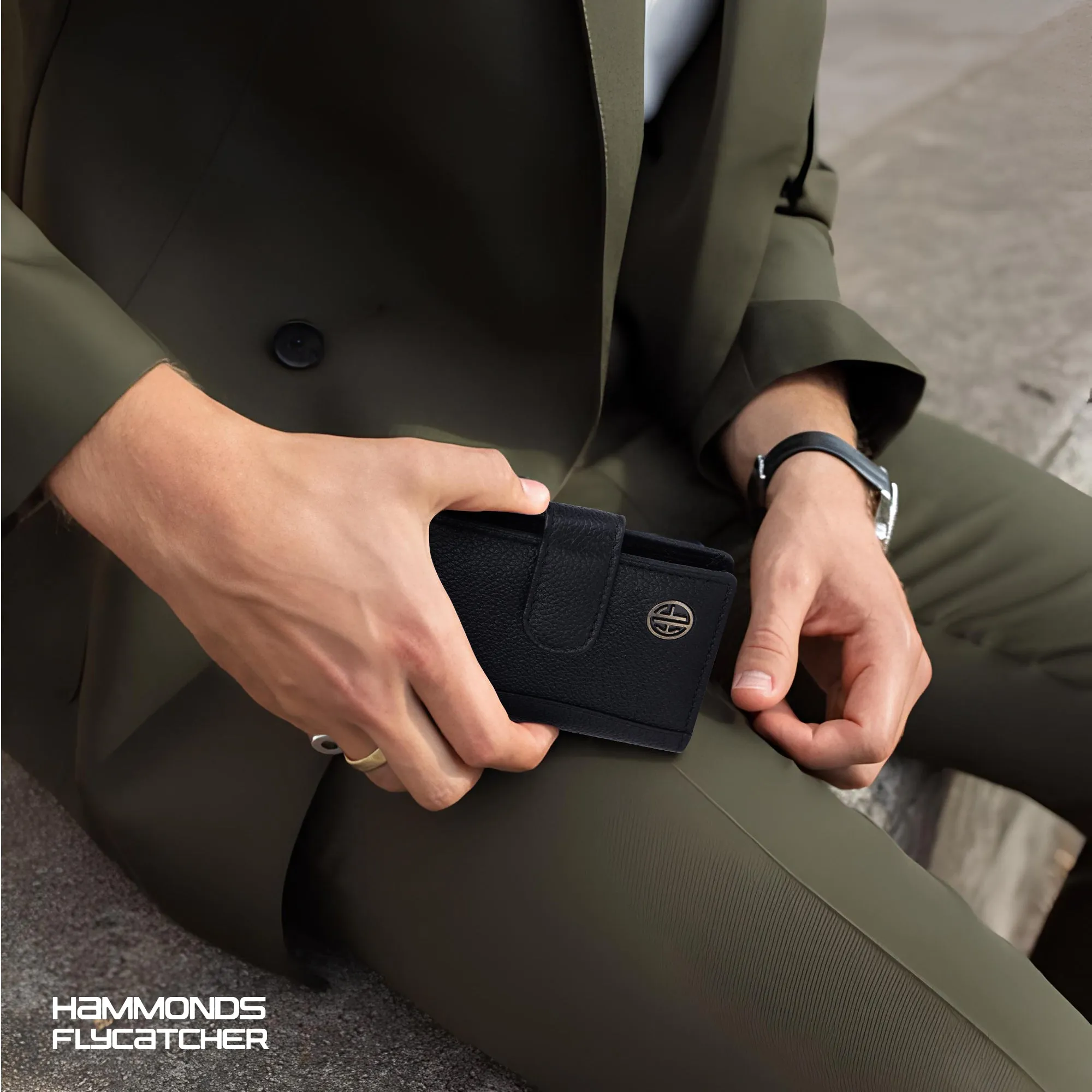 Genuine Leather RFID Protected Card Holder Wallet for Men and Women