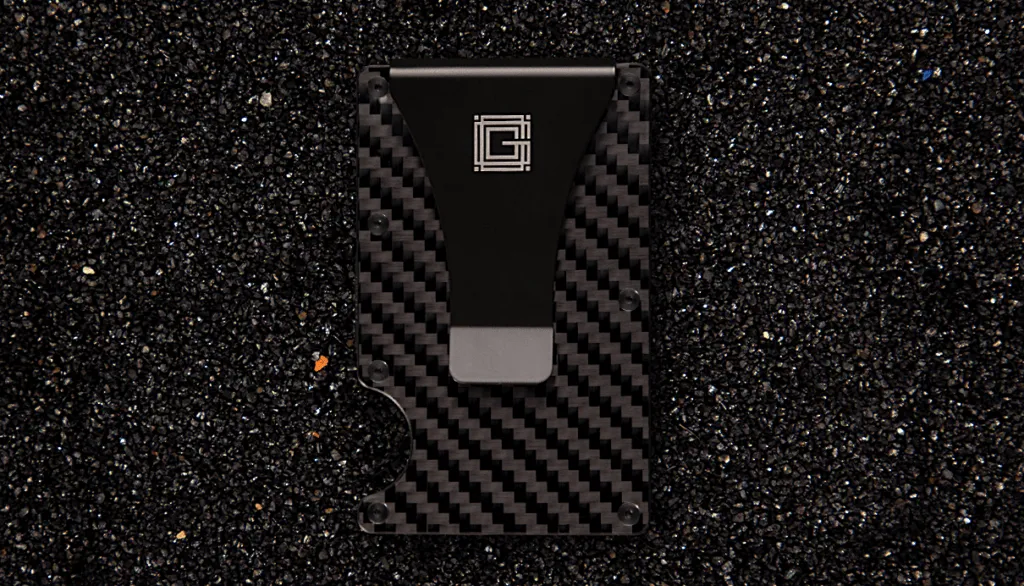Grandeur - Carbon Fiber Cardholder RFID 85 X 45 MM