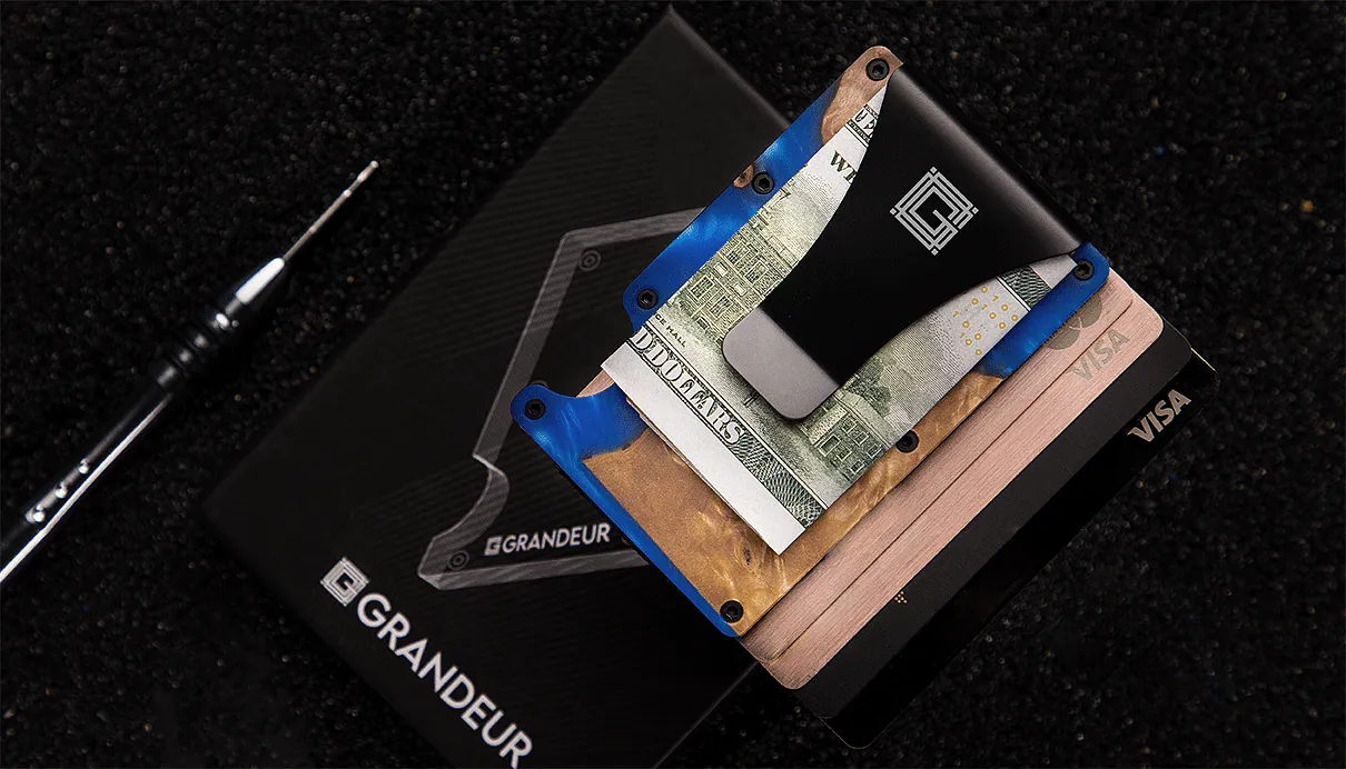 Grandeur – Epoxy DEEP SEA BLUE Cardholder RFID 85 X 45 MM