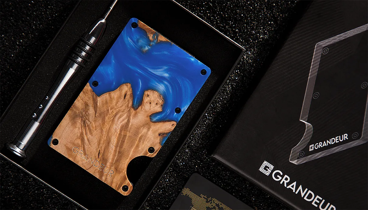 Grandeur – Epoxy DEEP SEA BLUE Cardholder RFID 85 X 45 MM