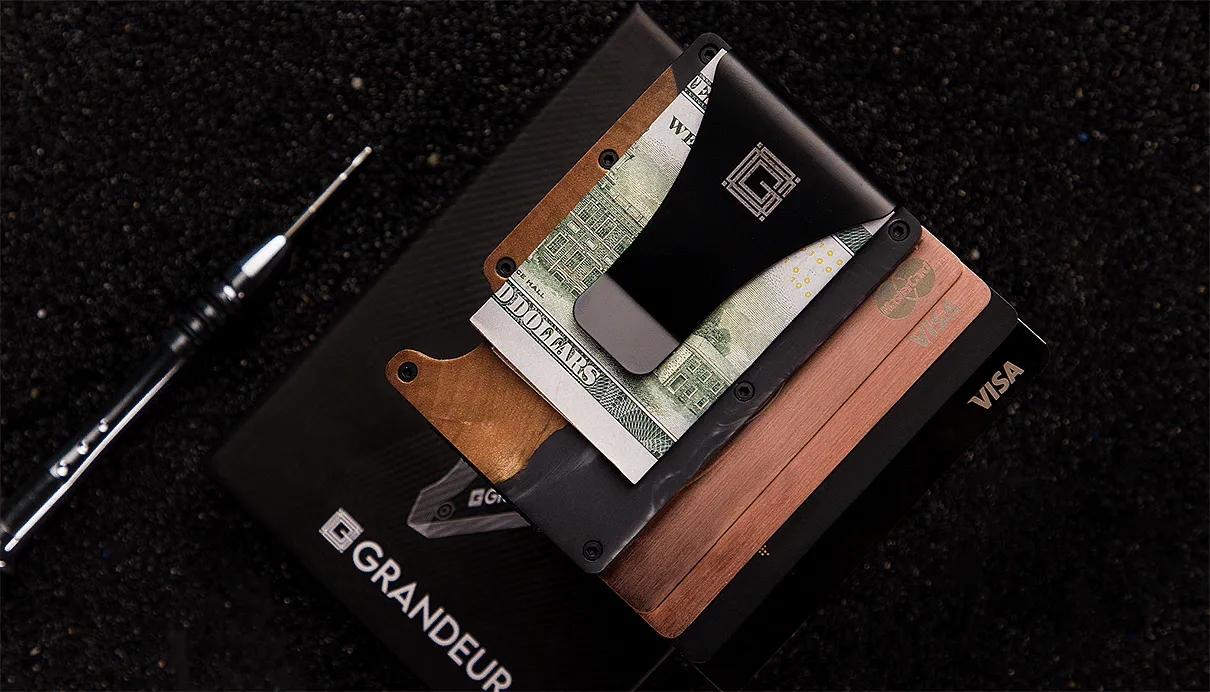 Grandeur - Pearl Black Cardholder RFID 85 X 45 MM