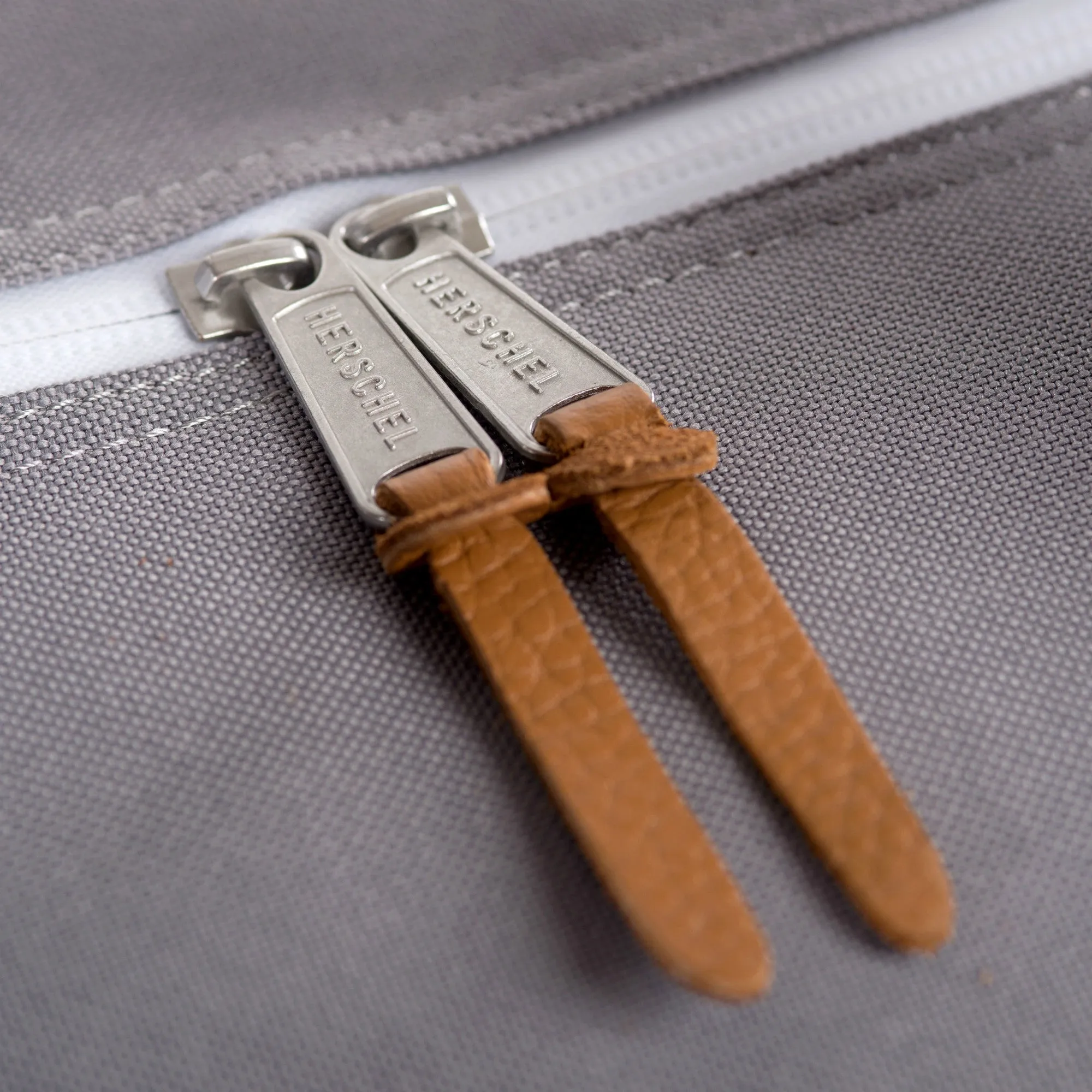 Herschel Supply Outfitter Travel Duffel Bag - Grey
