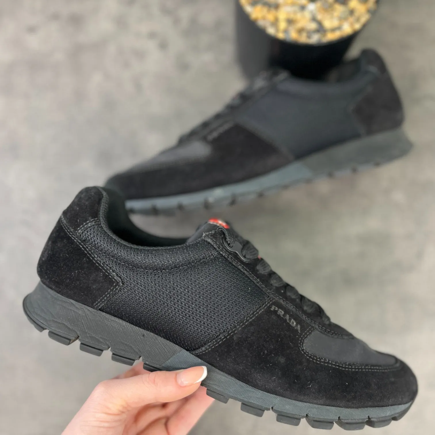 Men's Runners Low Trainers Black Size EU 40 / UK 6