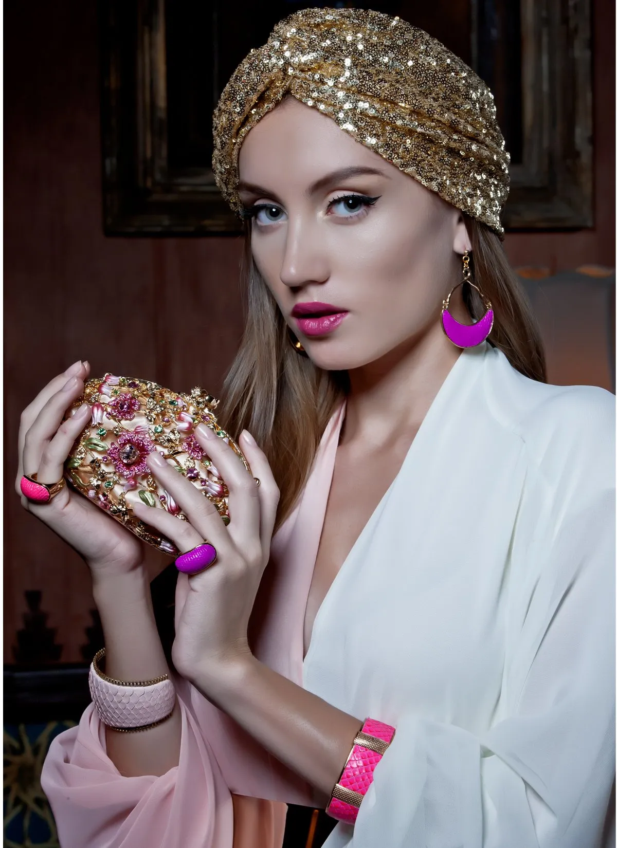 Primrose Eden Clutch