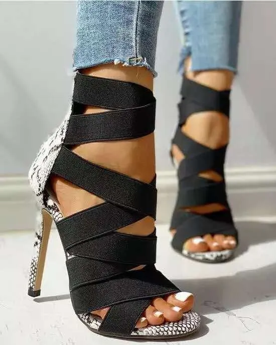 Snake Pointed Toe Pumps