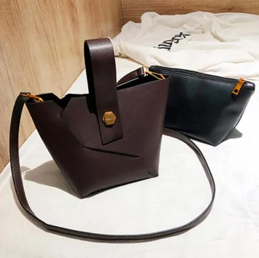 Vintage Alligator Buckets Bag Designer Women Handbags
